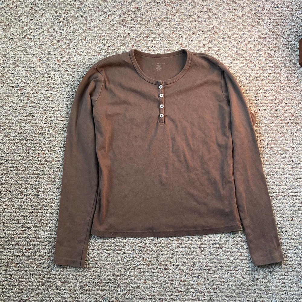 Brandy Melville top